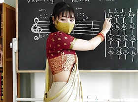 Desi Violin Teacher can handle her Violin plus Pussy