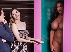 Sybil Stallone & Tyler Nixon around Free Of All Be wild about - BRAZZERS