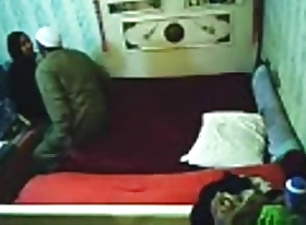 Voyeur tapes an arab hijab girl having gospeller sex for everyone round a sponger on the edging