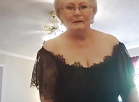 Granny FUcks BBC Coupled with Shows Off Will not hear of Huge Tits